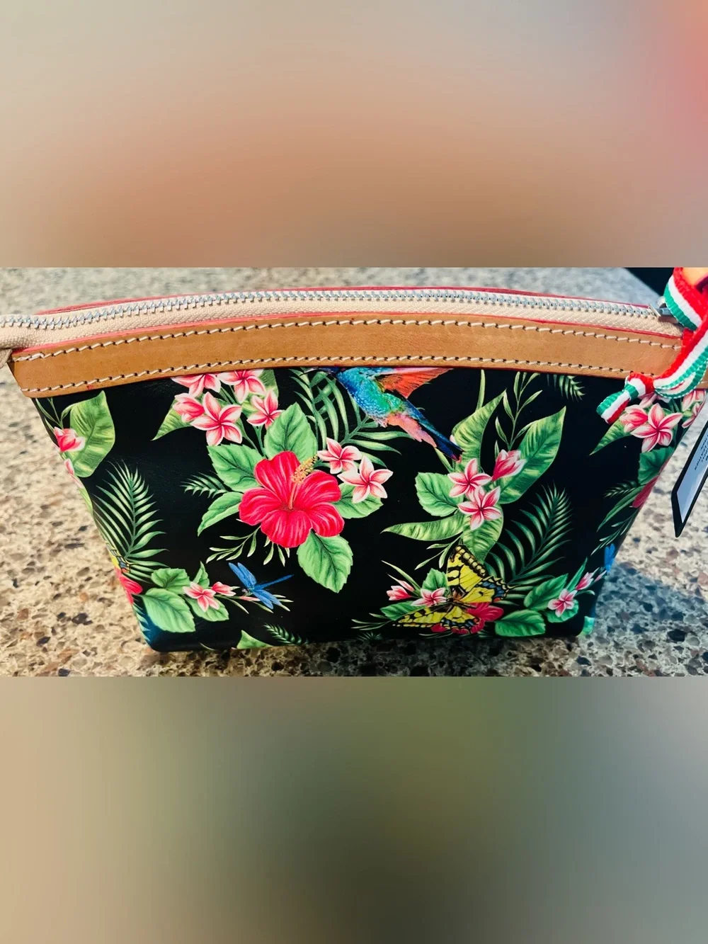 Cavalcanti wristlet with beautiful colors. Clutch or cosmetic pouch wristlet.
